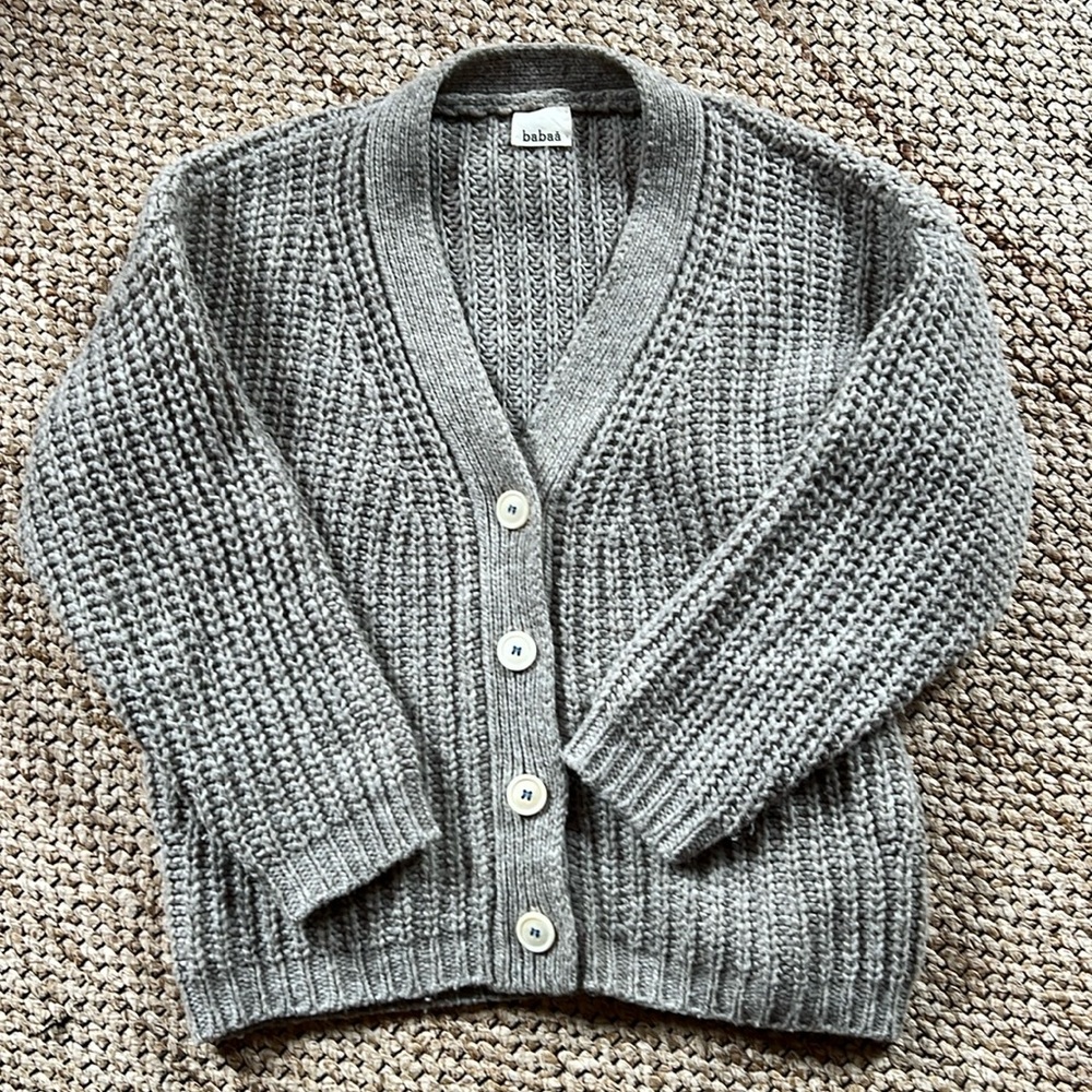 Babaa cardigan No 19 in Mist